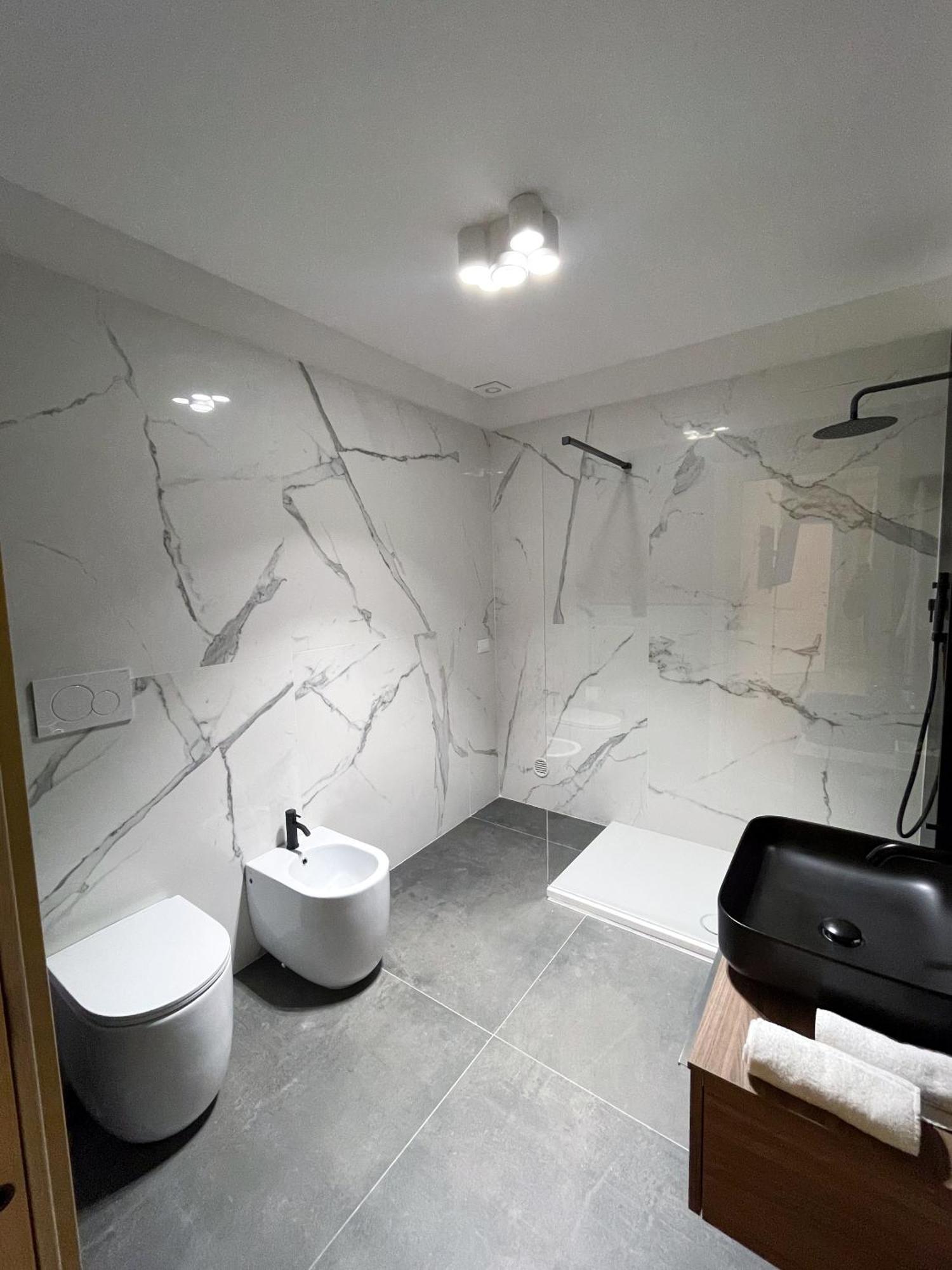 7Suites Empoli Exterior foto